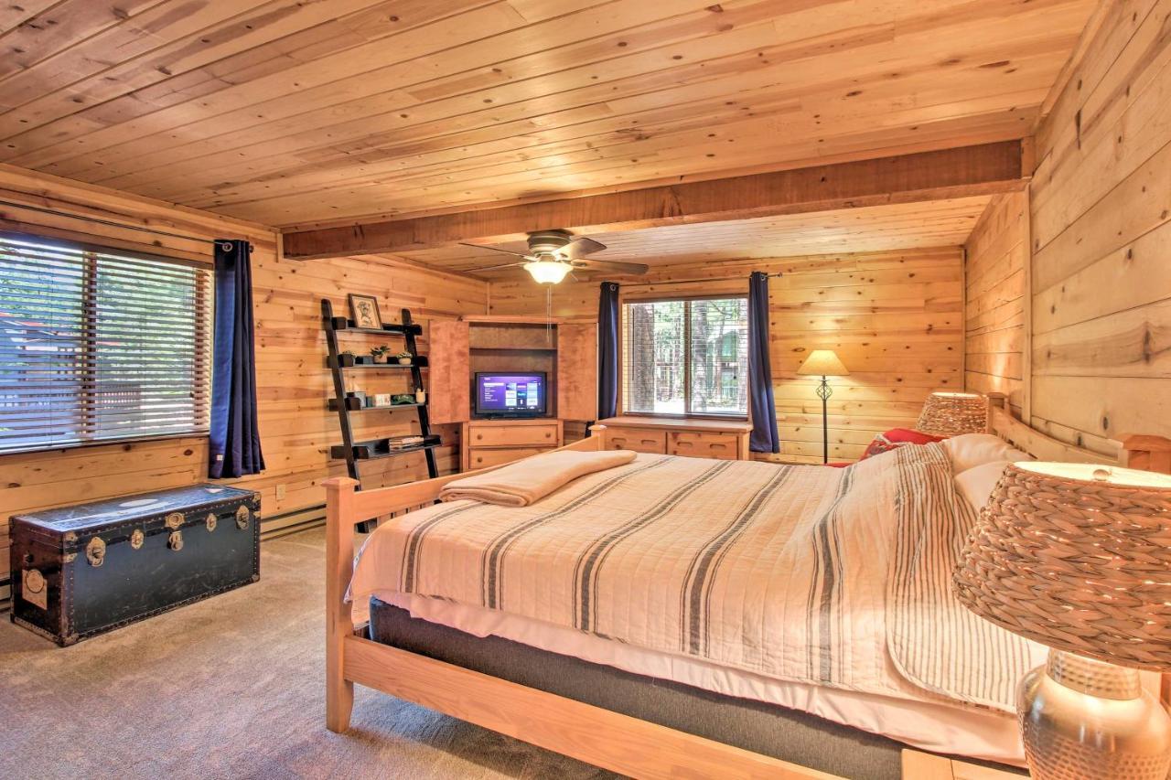 Pinetop-Lakeside Cabin With Deck Hike, Ski And Golf Bagian luar foto