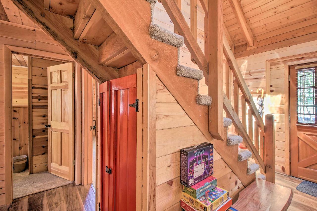 Pinetop-Lakeside Cabin With Deck Hike, Ski And Golf Bagian luar foto