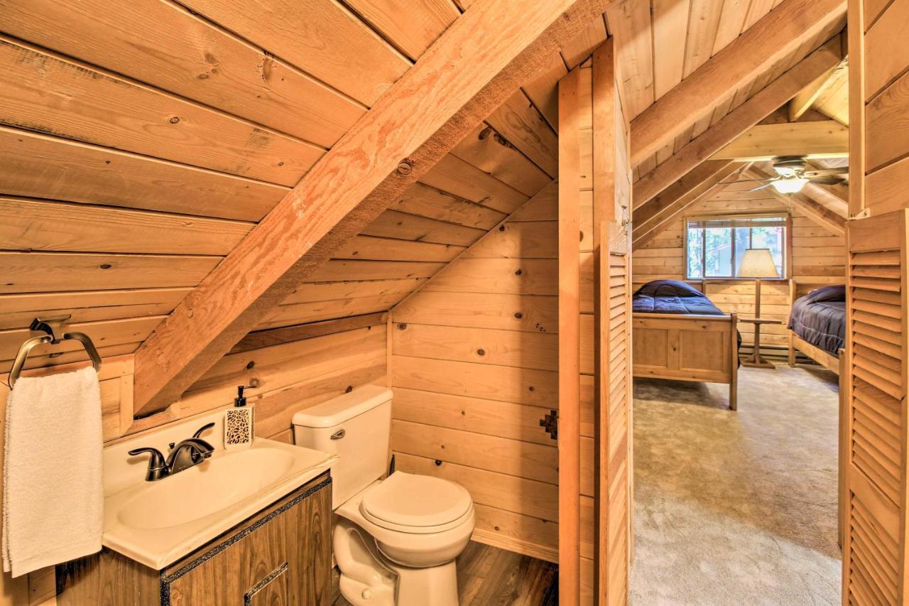 Pinetop-Lakeside Cabin With Deck Hike, Ski And Golf Bagian luar foto